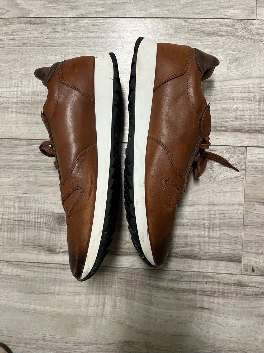To Boot Brown Zander Leather Lace-Up Sneakers with White Midsole